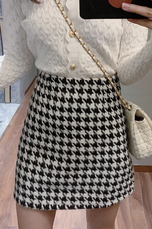 Fashion Women's skirt Woolen Plaid High Waist Slim Buttocks Short Mini Woman skirts Black Beige 1080 6