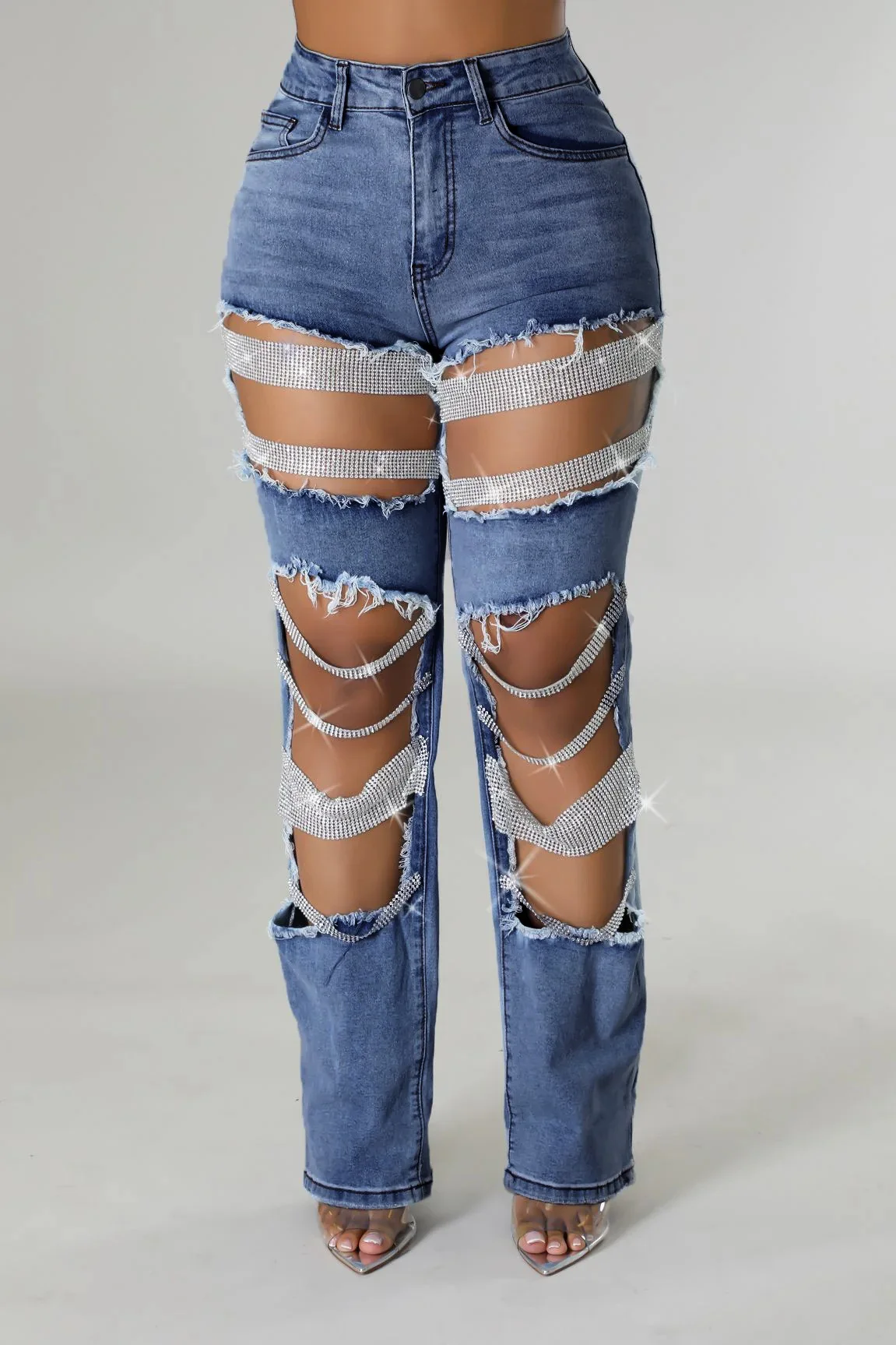 Ripped Jeans 04
