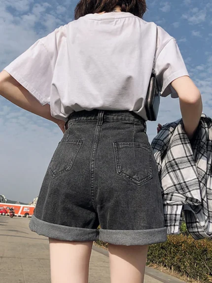 FTLZZ New Summer Women High Waist Button Wigh Leg Jeans Shorts Casual Female Loose Fit Blue Denim Shorts 2