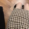 Fashion Women's skirt Woolen Plaid High Waist Slim Buttocks Short Mini Woman skirts Black Beige 1080 4