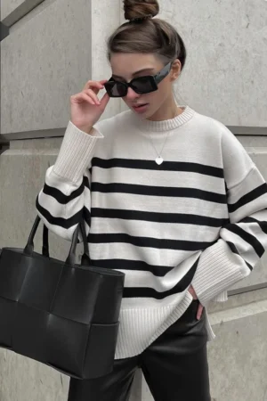 Ladies Autumn Winter Striped Knitted Loose Sweater Women Pullover Tops Long Sleeve O Neck Casual Streetwear Women Sweater Female