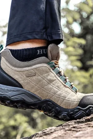 Hiking Shoes Mens Luxury Designer Winter Climbing Trekking Sneakers for Men Leather Outdoor Sports Work Man Shoes